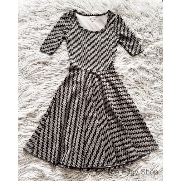 LuLaRoe Dresses & Skirts - LuLaRoe | Elegant Nicole Dress Houndstooth